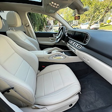 Complete-detail-interior-exterior-done-for-this-Mercedes-Benz-GLE-350-done-in-Great-Kills-Staten-Island 0