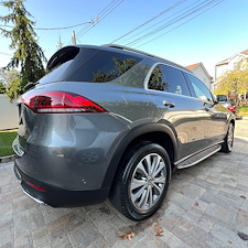 Complete-detail-interior-exterior-done-for-this-Mercedes-Benz-GLE-350-done-in-Great-Kills-Staten-Island 3