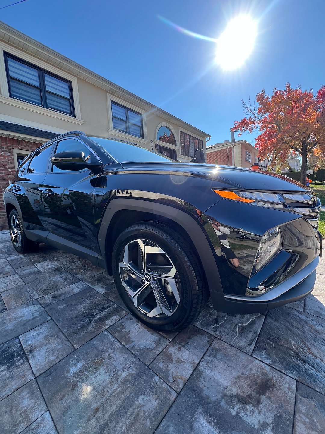 Drew’s Auto Detailing, Staten Island’s premier auto detailing company, recently completed a monthly maintenance detail in Annadale, Staten Island, transforming a Hyundai Tucson to look as pristine as the day it left the showroom